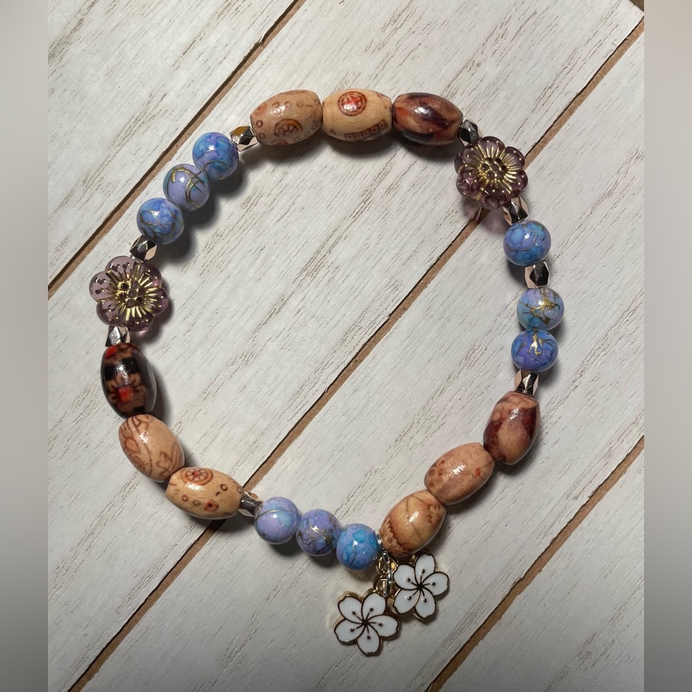 Beautiful handmade beaded bracelet